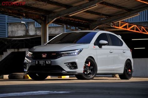 Honda City Hatchback RS Dimodif Ogah Nanggung Ala Thai City Style