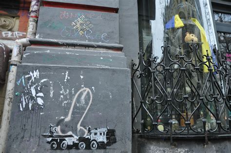 Графіті Бенксі в Києві: Графіті легендарного Бенксі у Києві ...