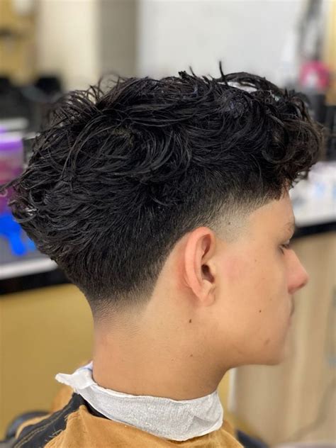 963 Imagenes Corte De Cabello De Hombre Taper Fade Fotos