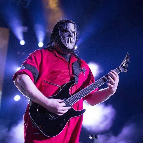 5 Mick Thomson 7 Slipknot History