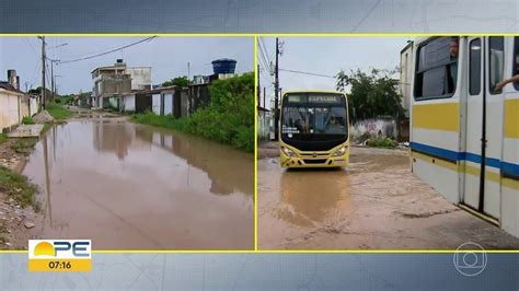 V Deo Moradores Do Janga Em Paulista Sofrem Alagamentos