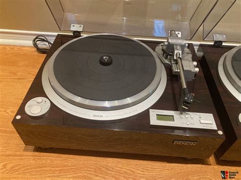 Denon Dp 59l And Denon Dp 59m Turntables In Excellent Condition Photo