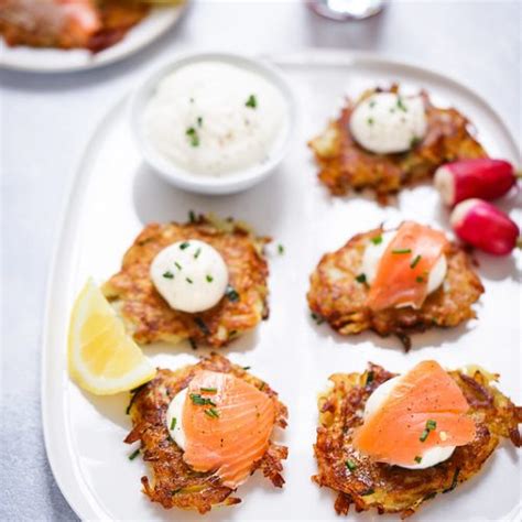 Galettes de pommes de terre latkes Recette végétarienne Un