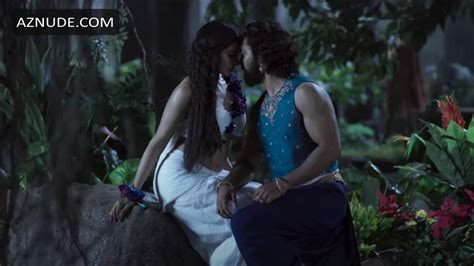 SAMANTHA RUTH Nude AZNude