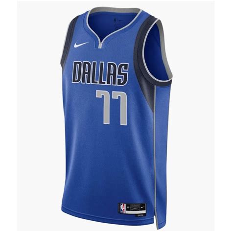 Camiseta Luka Doncic Con Los Dallas Mavericks Swingman Nike