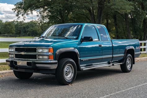 No Reserve 1998 Chevrolet K2500 Silverado 65l Turbodiesel 5 Speed For