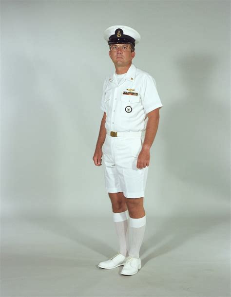 Navy Uniforms Men S Tropical White Chief Petty Officer Uniform