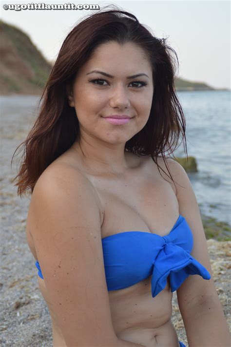 Voyeur Beach Sets Naked Girls In Public Places Page 579