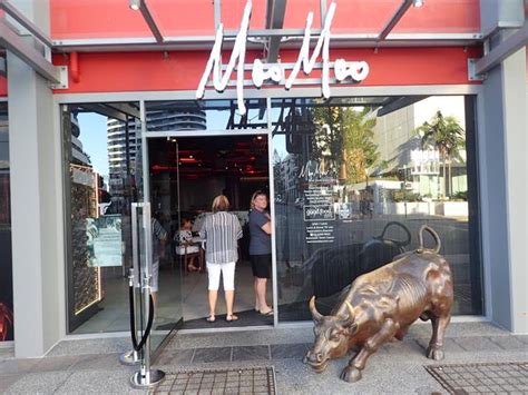 Great Steak at Moo Moo Wine Bar and Grill Broadbeach | tripAtrek Travel