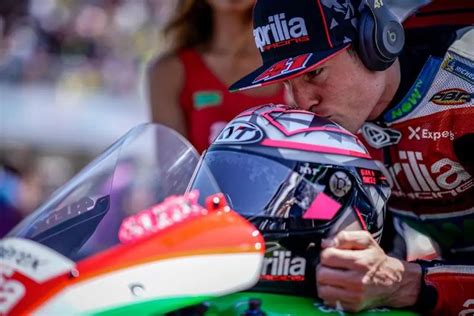 KYT Helm Buatan Indonesia Yang Dipakai Oleh Pembalap MotoGP Pinhome