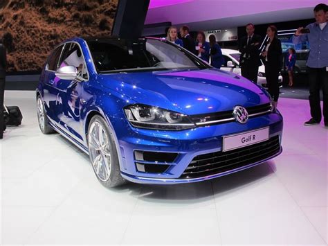 Volkswagen Golf R El M S Potente