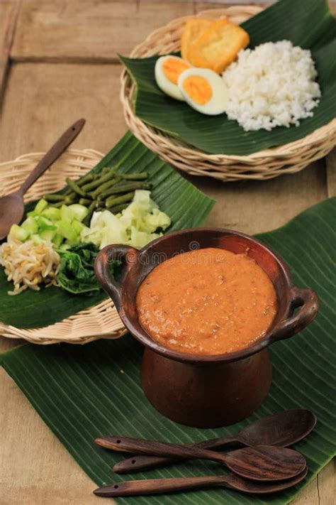 Sambal Pecel Indonesian Peanut Spicy Paste Stock Photo Image Of