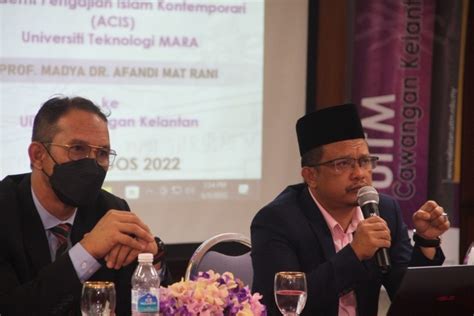 Kunjungan Hormat Dekan Dan Pengurusan Tertinggi Akademi Pengajian Islam