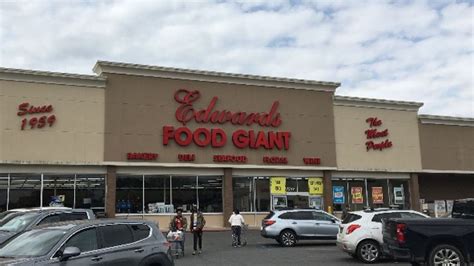 Little Rock Edwards Food Giant employee tests positive for COVID-19 | KATV