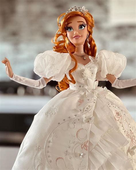 Disney D23 2022 Limited Edition Dolls Jasmine Merida Giselle Snow