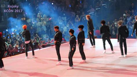 Sf9 에스에프나인 Fanfare 팡파레 At Kcon La 2017 Youtube