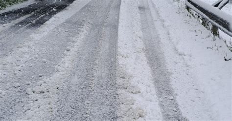 Spettacolo Sull Appennino Modenese Mezzo Metro Di Neve Nel Parmense Foto