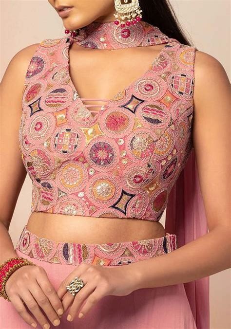 Buy Women Dull Pink Sharara Set With Abstract Sequin Embroidered Blouse