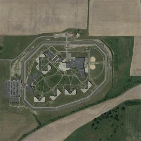 Lorain Correctional Institution in Grafton, OH (Google Maps)