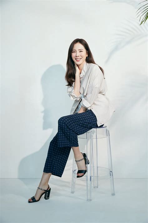 Son Ye Jin Chosen As A Model For Crocodile Ladies Clothes For Women