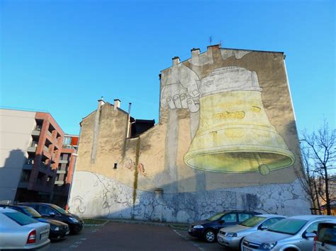 Must-see Street Art in Krakow - Sightseeing Scientist