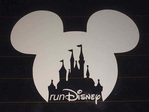 Pin By Mary Kennedy On Disney Ideas Disney Crafts Run Disney Cricut