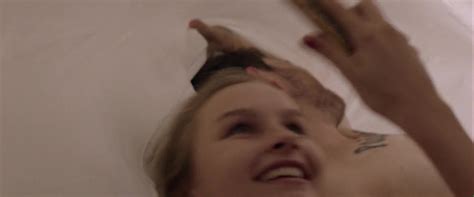 AusCAPS Josh Helman Nude In Undertow