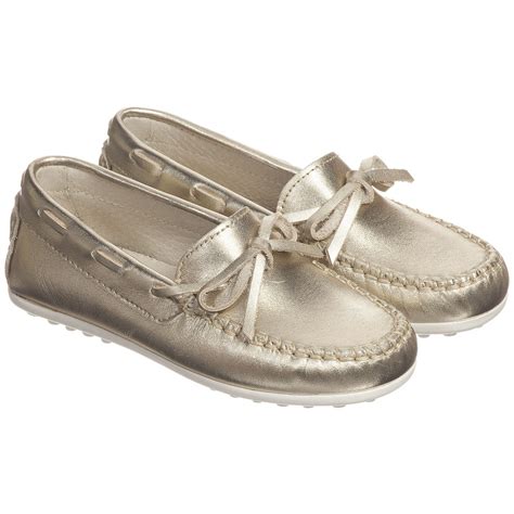 Childrens Classics Girls Metallic Gold Leather Moccasin Shoes