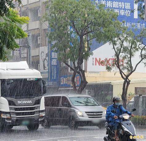 高雄今晨雷雨！平地雨勢較大 市府加強應變 生活 自由時報電子報