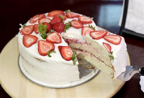 Strawberry Cake - S & A Recipes