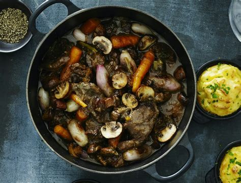 Boeuf Bourguignon Opskrift På Fransk Simremad Spis Bedre