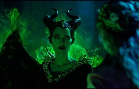 Maleficent Mächte der Finsternis Angelina Jolie kehrt als böse Fee