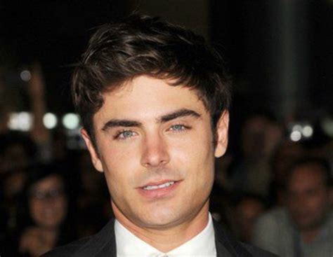 Zac Efron Se Rompe La Mandíbula En La Puerta De Su Casa De Los Angeles