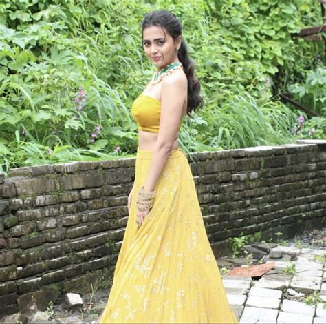 Tejaswi Prakash Steps Out In Yellow Shimmer Lehenga See Pics