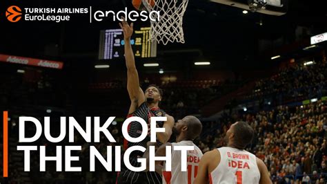 Endesa Dunk Of The Night Jeff Brooks AX Armani Exchange Milan Video