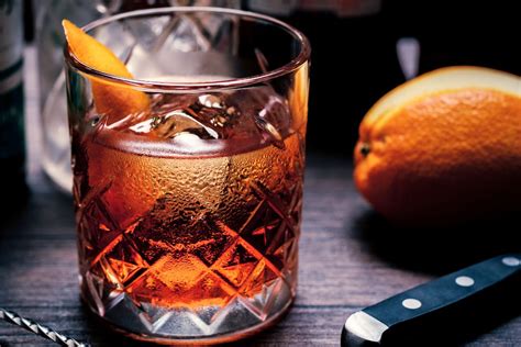 Scopri La Storia Del Negroni Il Cocktail Nato Nei Caffè Fiorentini