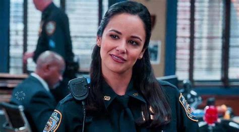 Mommy Melissa Fumero Took You To Work At The With Her Halfway