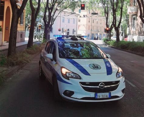 Tampona La Polizia Locale In Tre Al Pronto Soccorso Gazzetta Di Reggio