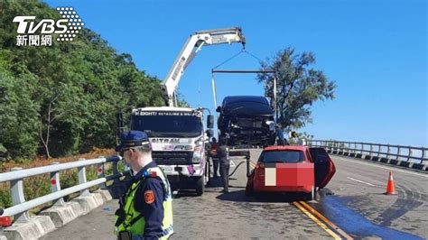 砰！台東女疑恍神「方向盤偏移」逆向對撞轎車 5人傷送醫 鏡週刊 Mirror Media