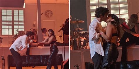 The 1975s Matt Healy Made Out With A Fan Onstage And She Blacked Out