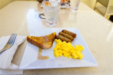 Hyatt Place Free Breakfast Remains... Sort Of - Jeffsetter Travel