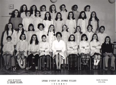 Photo De Classe 5ème A De 1973 Lycée De Jeunes Filles Copains Davant