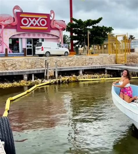 VIDEO Oxxo en Puerto Progreso Yucatán se hace viral en TikTok porque