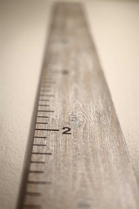 How to Make a DIY Kids Growth Ruler - TheDIYPlan