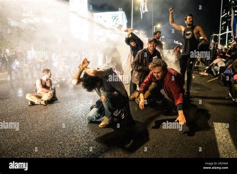 Tel Aviv Israel 01st Apr 2023 Israeli Police Water Cannons Spray At