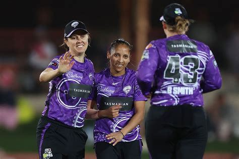 Shabnim Ismail Made Key Breakthroughs In The Power Surge ESPNcricinfo