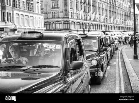 Congested Street Traffic City Uk Hi Res Stock Photography And Images