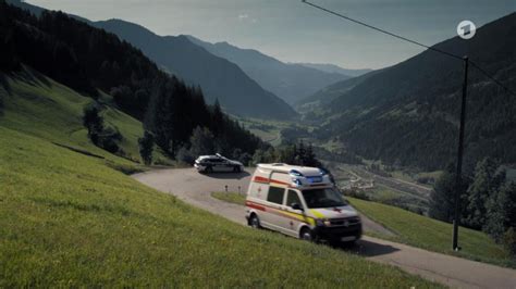 Imcdb Org Volkswagen Transporter Ktw Ambulanz Mobile Hornis