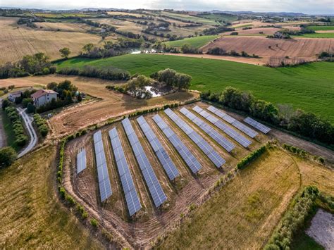 Impianto fotovoltaico su terreno agricolo cosa c è da sapere