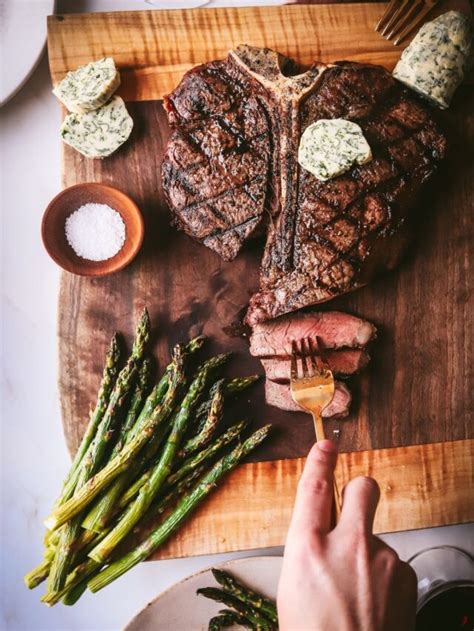 How to Grill a Great T-Bone Steak - The Gourmet Bon Vivant